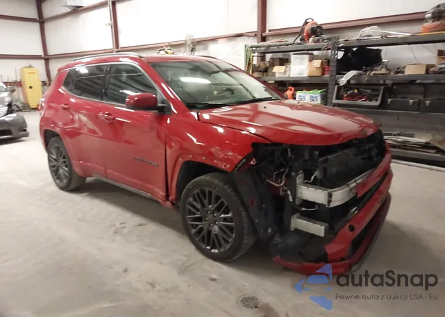 3C4NJDCB0NT133021: 44162521