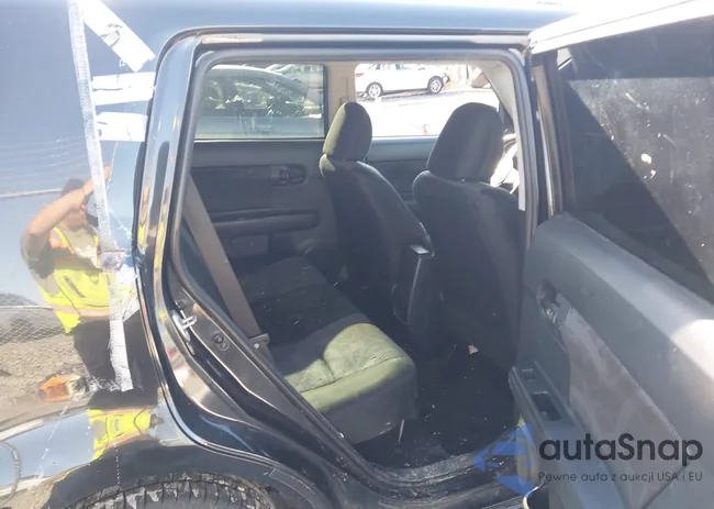 JTLZE4FE3B1138975: 44162540