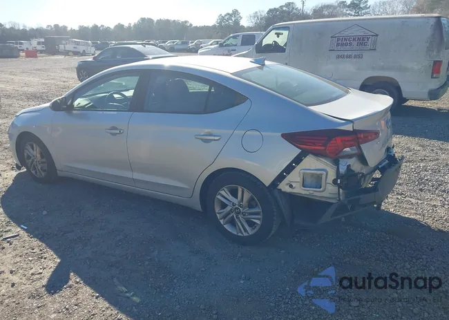 5NPD84LF9KH444615: 44162594