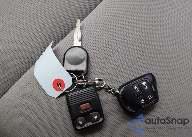 1FTRX14W68FB65163: 44162651