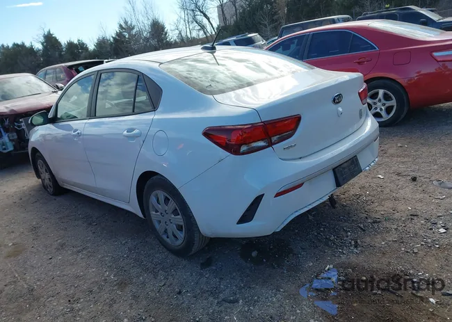 3KPA24AD4ME406884: 44162663