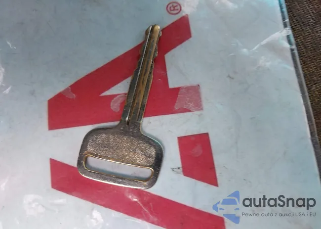 5TBRT3413YS020389: 44162713