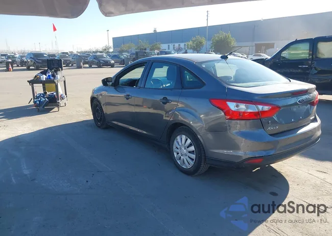 1FADP3E27DL176756: 44162761