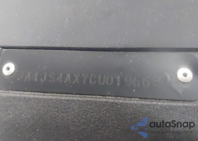 JA4JS4AX7CU019668: 44162768