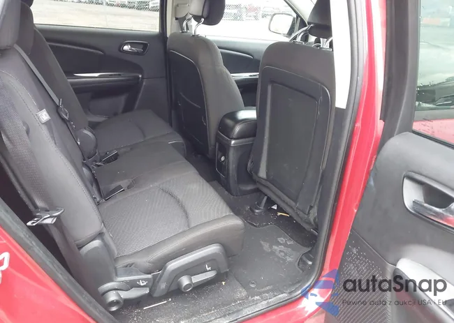 3C4PDCBG5HT523284: 44162898