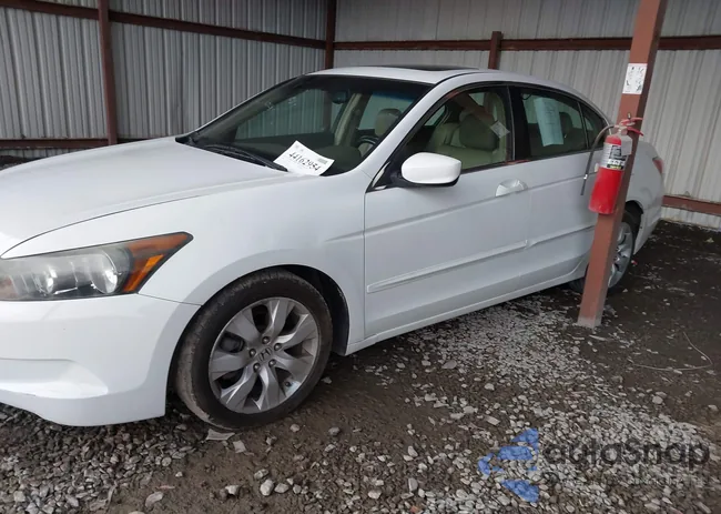 1HGCP26859A117583: 44162954