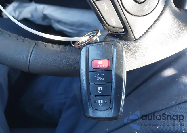 2T3A1RFV6RC402947: 44163041