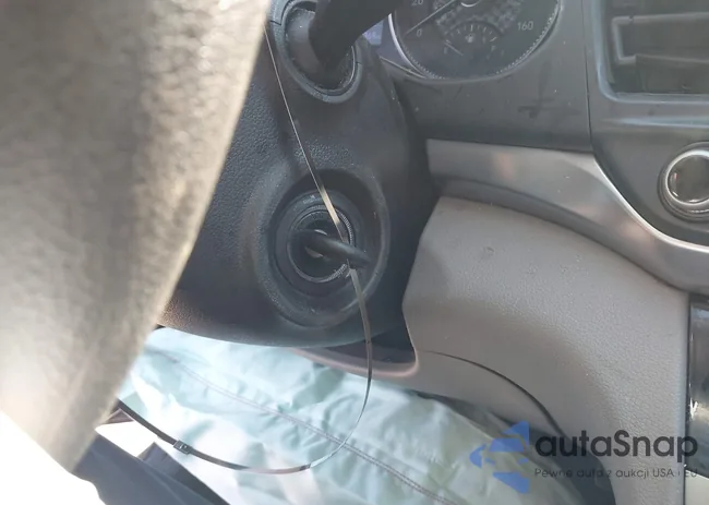 KMHD84LF5KU844138: 44162117