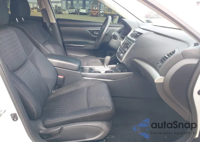 1N4AL3APXHC199079: 44162250