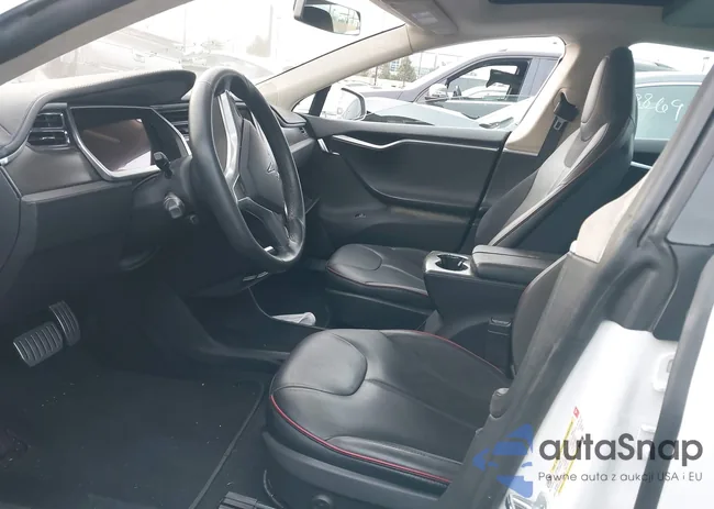 5YJSA1DP0CFS00675: 44162263