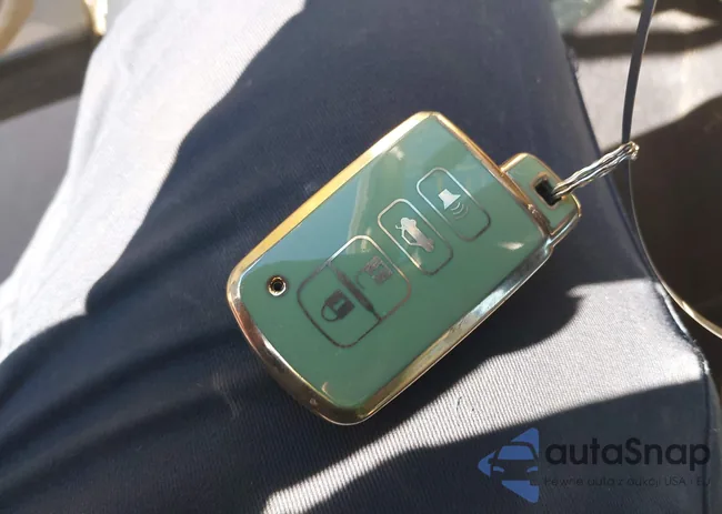 5TDDKRFH4GS304050: 44162381