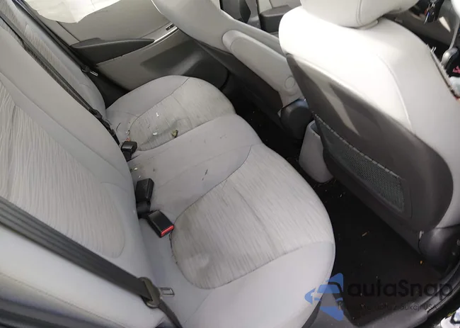 KMHCT4AE6HU375235: 44162443