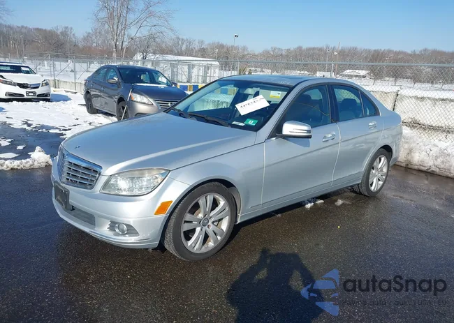 WDDGF8BB7AF458021: 44163457