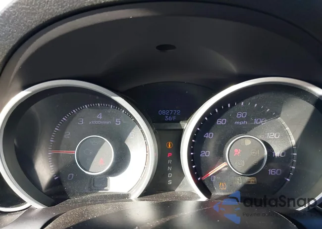 19UUA8F29EA005593: 44163466