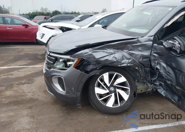 1V2HR2CA1RC570236: 44163470