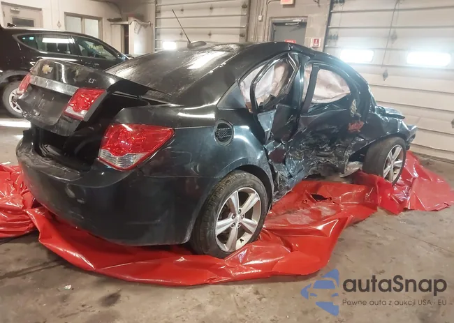 1G1PE5SB1F7255017: 44163506