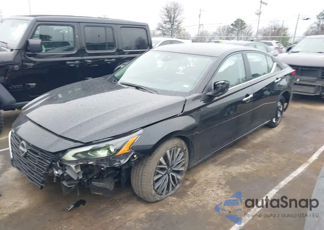 1N4BL4DV1SN397856: 44163561