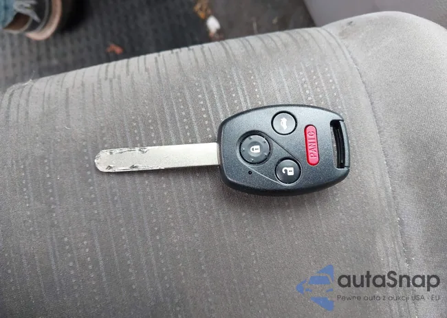 1HGCP2F37BA014370: 44163578