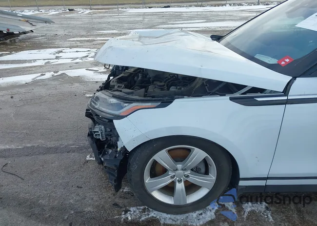 SALYB2RV3JA720128: 44163671