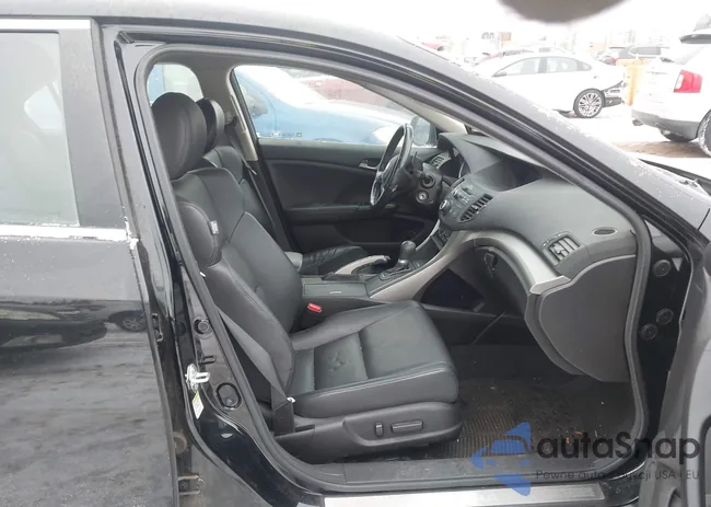 JH4CU2F60AC038190: 44163676