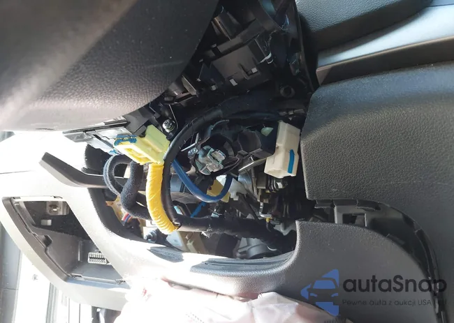 5NPD84LF1JH373599: 44163708