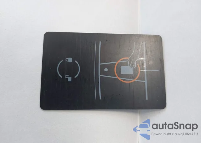 5YJYGDEE9MF179320: 44163719