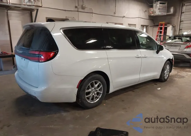 2C4RC1BG2PR524331: 44163774