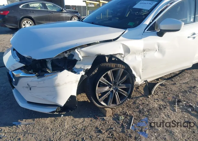 JM1GL1TY3M1615249: 44163792