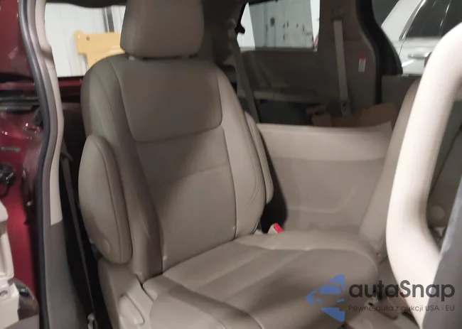 5TDYK3DC0FS650875: 44163795