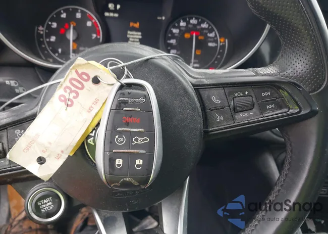 ZARFANBN6N7655152: 44163812