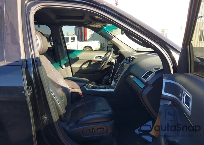 1FM5K7F85DGA02017: 44163831