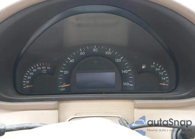 WDBRF61J51F119076: 44163855