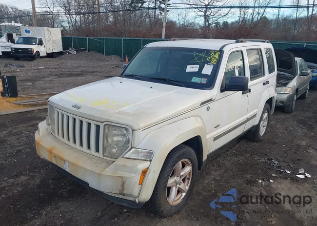 1C4PJMAK2CW214458: 44163857