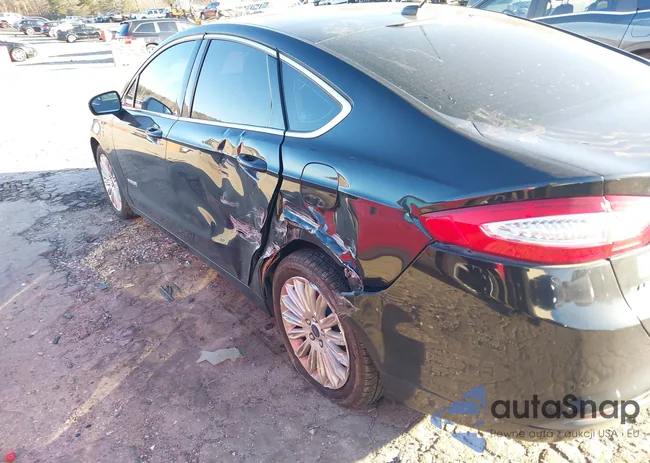 3FA6P0LU7ER158613: 44163871