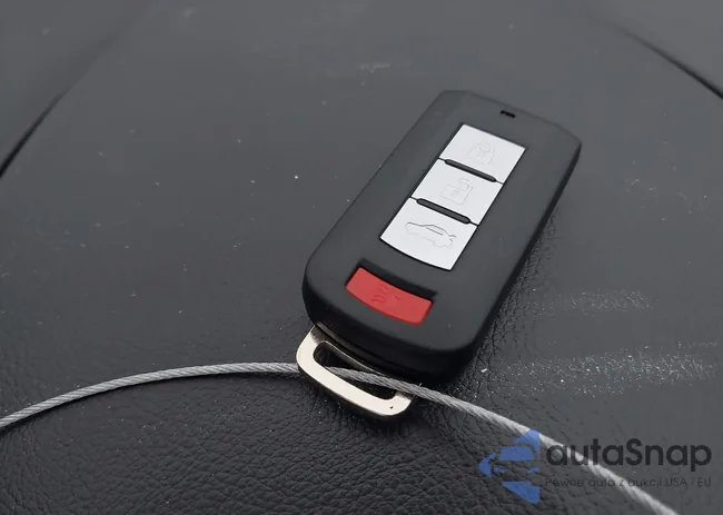 JA4AD3A34JZ033187: 44163876