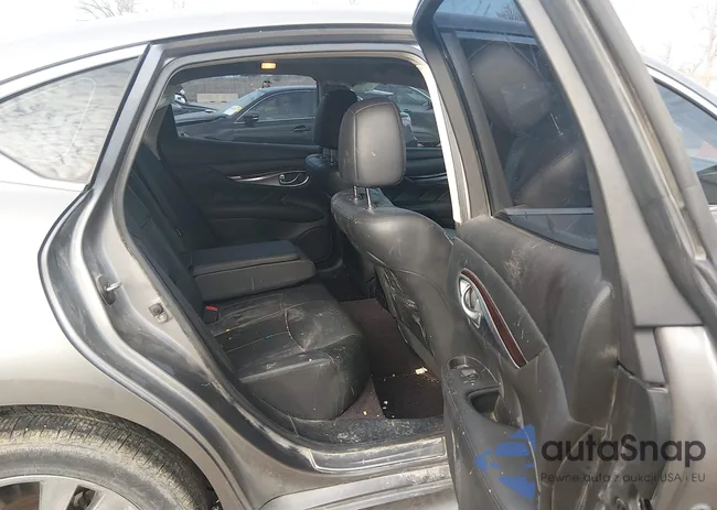 JN1BY1AR9DM601624: 44163898