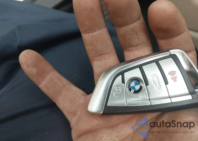 5UXCW2C01L9C50836: 44163906