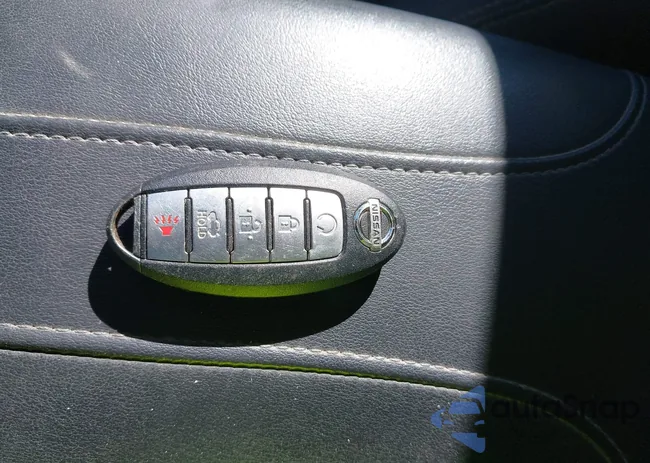 1N4AL3AP1FC588142: 44163965