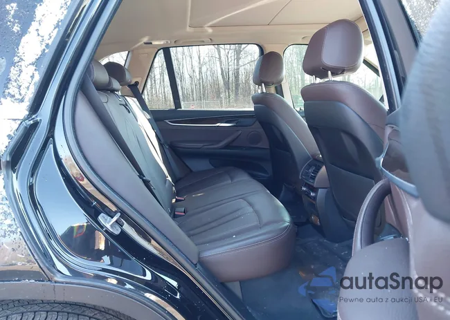 5UXKR0C55F0K70807: 44164018