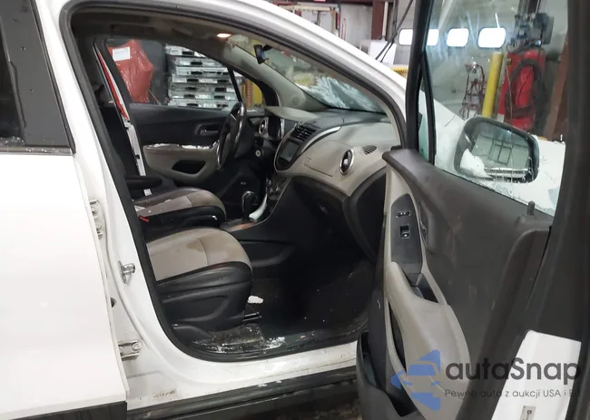 3GNCJRSB1FL251593: 44163112