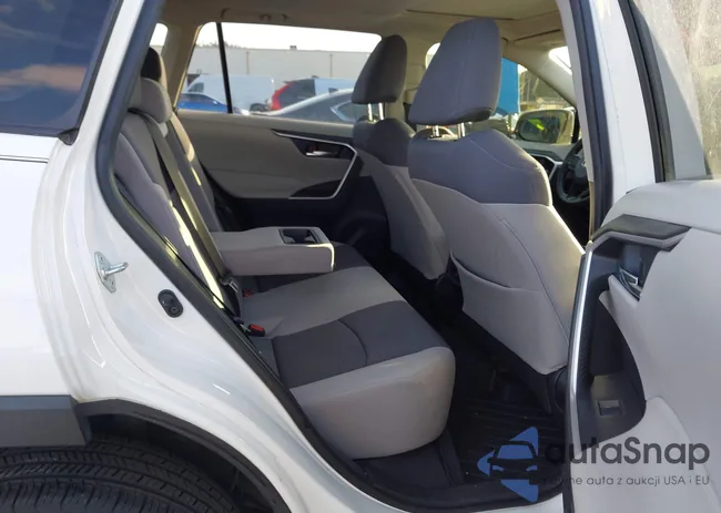 JTMW1RFV2LD058980: 44163151