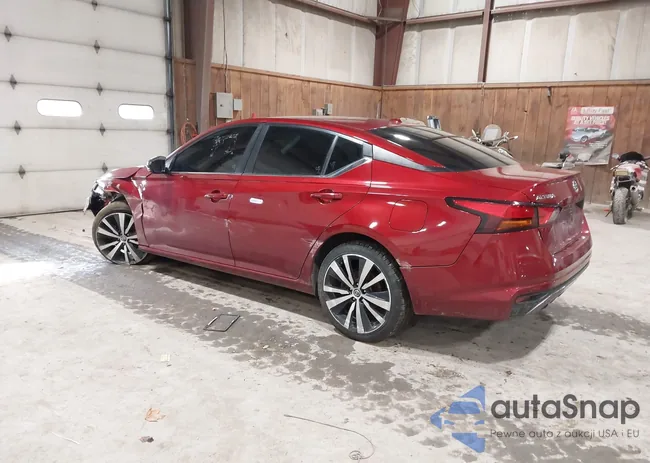 1N4BL4CW4LC196511: 44163152