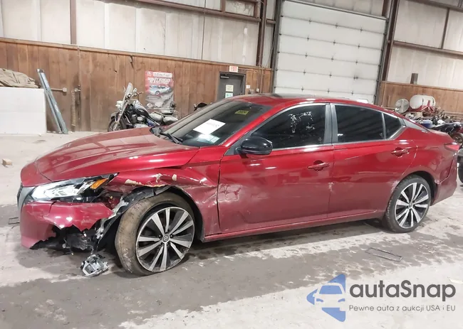 1N4BL4CW4LC196511: 44163152