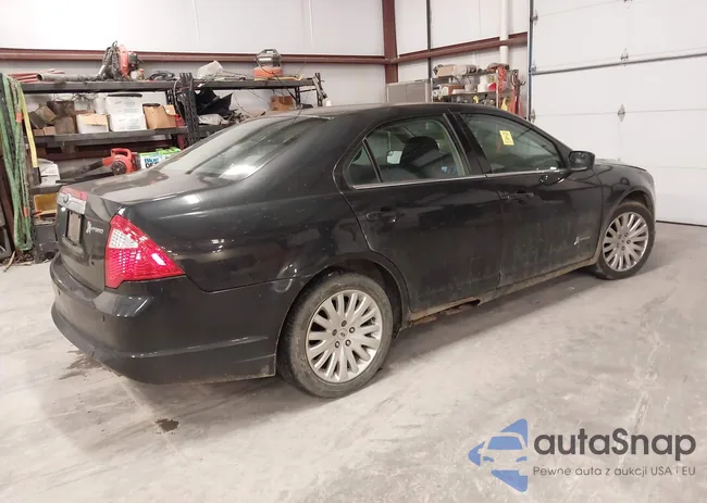 3FADP0L33BR252255: 44163171