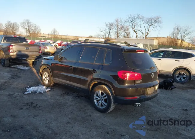 WVGBV7AXXHW511945: 44163188