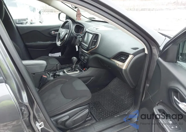 1C4PJMCSXGW101148: 44163250