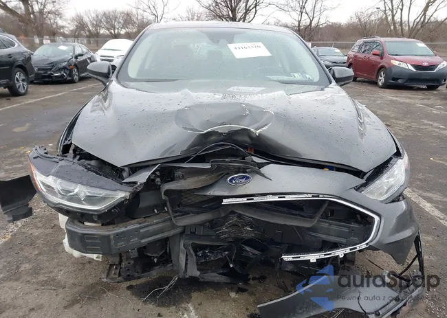 3FA6P0LUXLR219997: 44163320