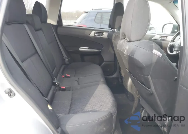 JF2SHADC8DH438172: 44163338