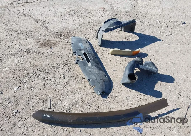 1GCEK19T72Z330252: 44163389