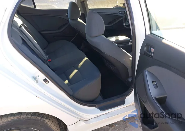 KNAGM4A71F5586948: 44163391